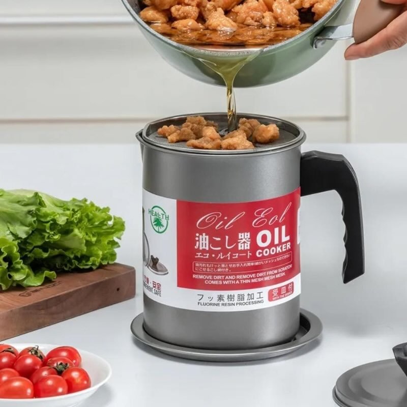 1.4L Fryer Oil Filter Pot Carbon Steel Jug with Stainless Steel Strainer Lid - Image 7
